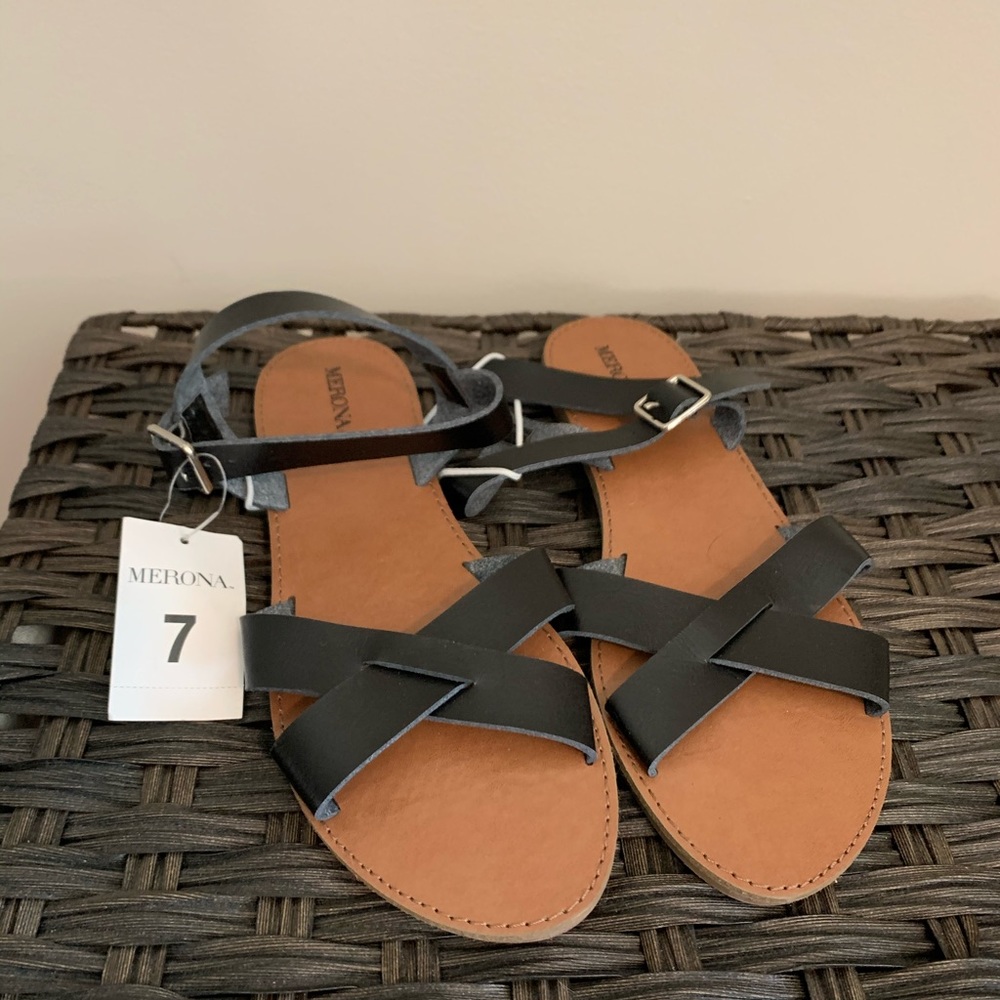 Merona black sandals NWT